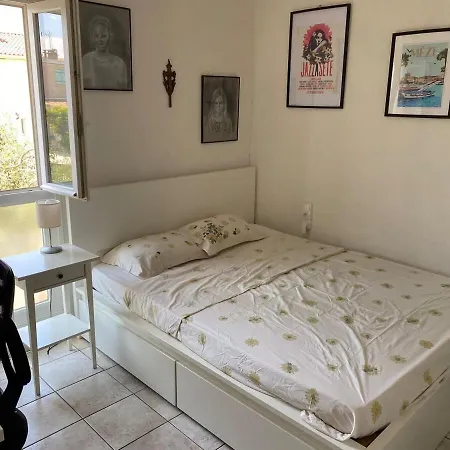 Favola Di Carla Mèze